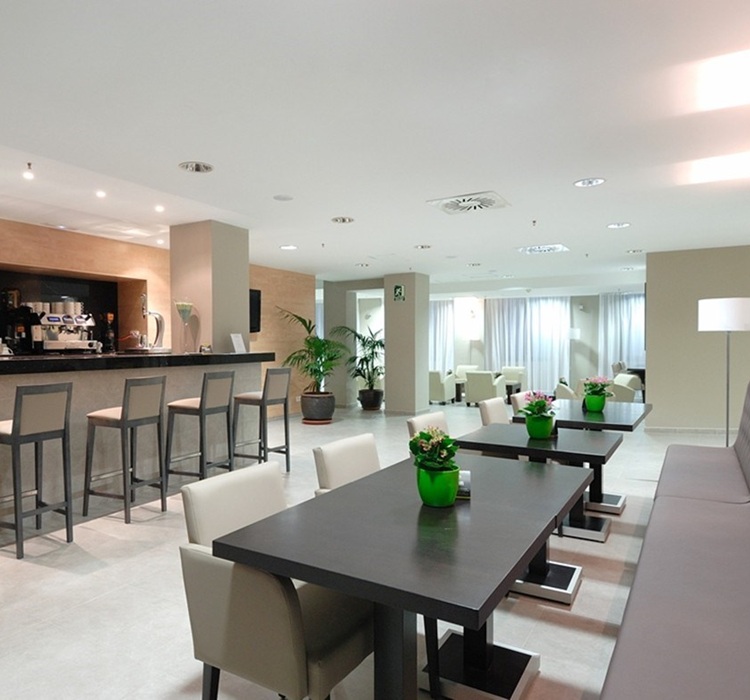 Cafetería - Hotel Balneario Alhama de Aragón